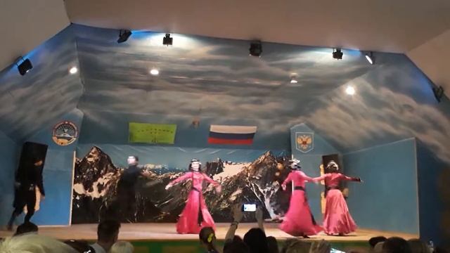 Ансамбль"Горцы" Большой Кичмай смотреть онлайн