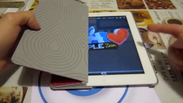 AppleZein - Recensione Custodia Golf Booklet e Crystal puro per iPad 2 смотреть онлайн