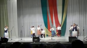 "А мы и не скрываем, что из деревни родом"