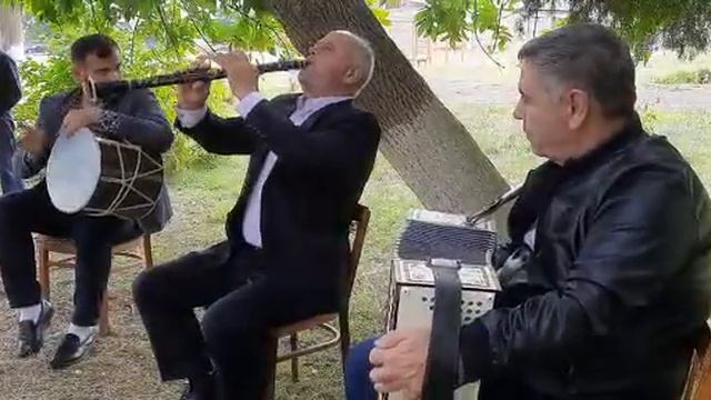 Klarnet Valentin, Shakir, Islam
