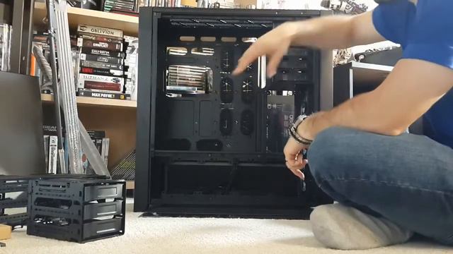 Un boxing the Corsair 900D and expanding on the 3 way r9 build смотреть онлайн