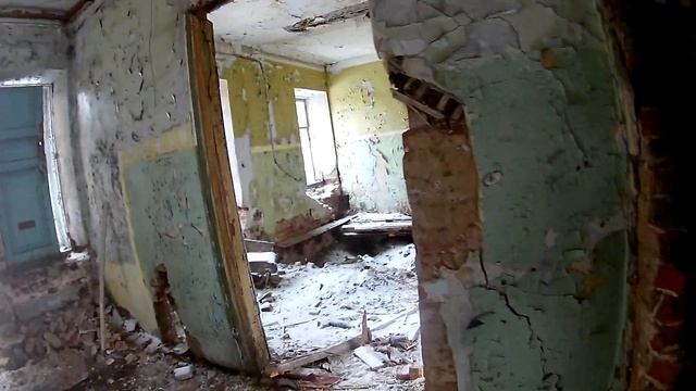 осыпалась штукатурка и увидели дверцу мясокомбинат Есипово смотреть онлайн