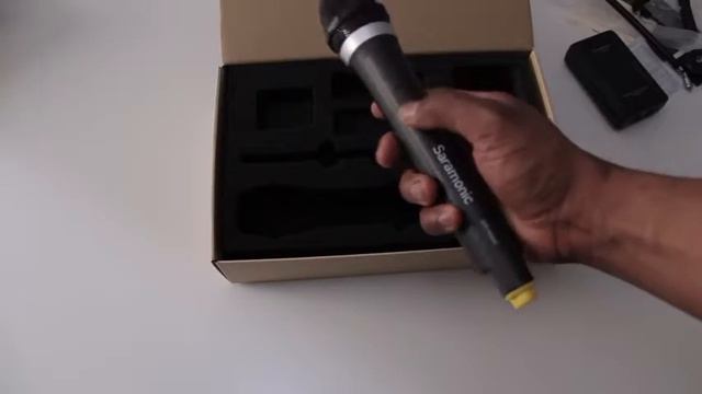 Saramonic WM4CA Professional Portable Wireless VHF Handheld Microphone System for DSLR Camera Video смотреть онлайн