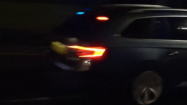 Skoda Superb Detective Support Unit Responding - Greater Manchester Police
