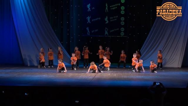 Pasadena dance school - Школа танцев Пасадена. гр.1401 Первые шаги 3 5 лет. смотреть онлайн