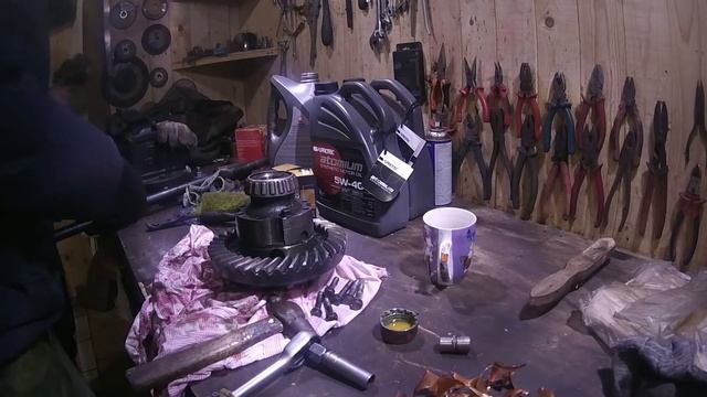 Стук при трогании с места смотреть онлайн