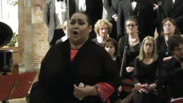 INES SALAZAR in La Vergine Degli Angeli смотреть онлайн