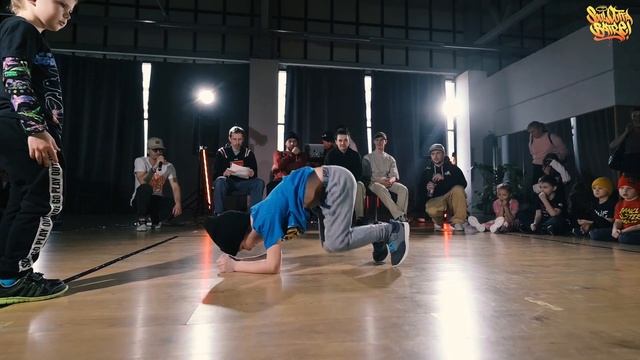Егоров Гордей (Движ) vs Забурдаев Мирон (Движ) | Soul Outta Battle | Breaking Baby | Top 32 смотреть онлайн
