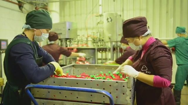 Мүдделер тоғысында. Нарықты бағындырған өндіріс ошақтары смотреть онлайн