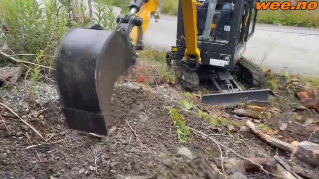 Дилер из Норвегии о мини экскаваторе Yuchai YC 20 SR(U20) смотреть онлайн