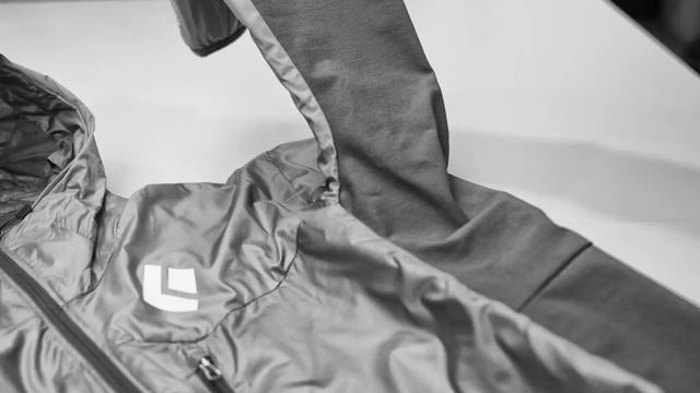 Black Diamond Access Hybrid LT Hoody смотреть онлайн