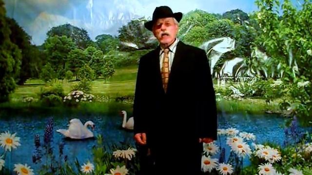 песня Домик окнами в сад смотреть онлайн
