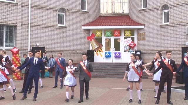 Танец 11 класса 2019 год смотреть онлайн
