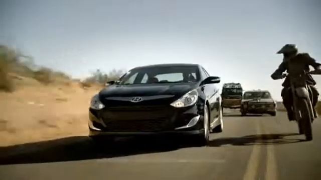 ALTERNATE ENDING Hyundai Canada's 2013 Big Game Day Commercial GASPOCALYPSE Official