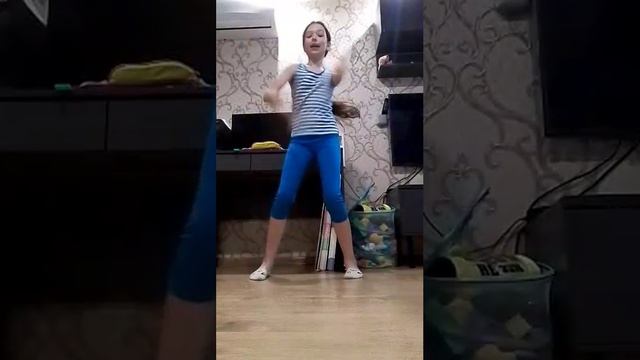 🐈⬛🐶 смотреть онлайн