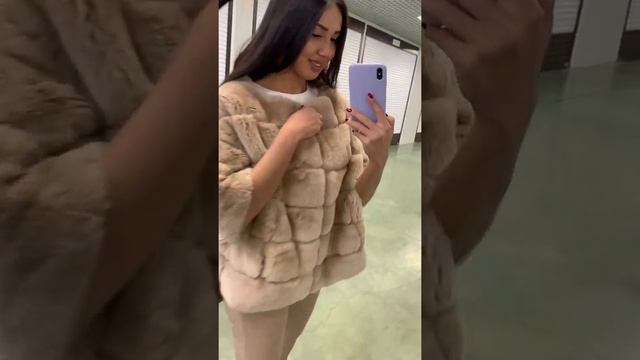 Шубка пончо из меха бобрика,65см смотреть онлайн