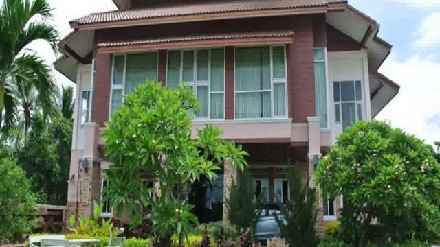 Таиланд, Chaiyaphum Province, Chaiyaphum - Phusuay Park View Hotel 3-Star смотреть онлайн