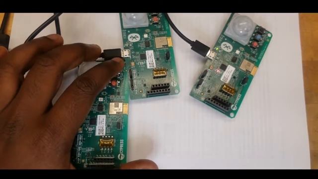Cypress EZ-BT™ Module Mesh Evaluation Kit (CYBT-213043-MESH) Node control Video смотреть онлайн