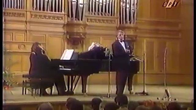 Д. Хворостовский Г. Свиридов Богоматерь в городе| D. Hvorostovsky G. Sviridov Virgin in the city смотреть онлайн