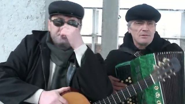 Эдик Хатух - 4 стены МР4.mp4 смотреть онлайн