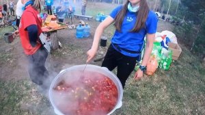 Первый сплав по реке Белая в Башкирии. Катамаран, костер, походная баня. Сплав по Уралу.