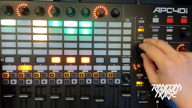 Akai APC40 MK2 First Techno Jam Ableton Live смотреть онлайн