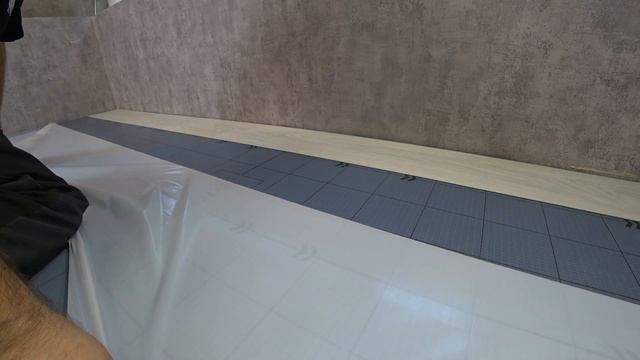 Как клеевую кварцвиниловую плитку уложить без клея? Клеевая подложка Moduleo XTRAFLOOR FLEX PRO смотреть онлайн