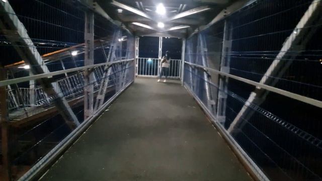 Пример светодиодного освещения надземного пешеходного перехода г.Улан-удэ . ООО ИЗСС "Светозар" смотреть онлайн
