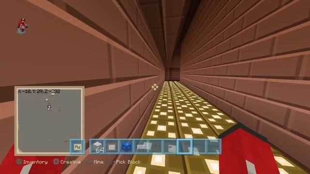 Minecraft PS4 : Retail Park, Toys "R" Us смотреть онлайн