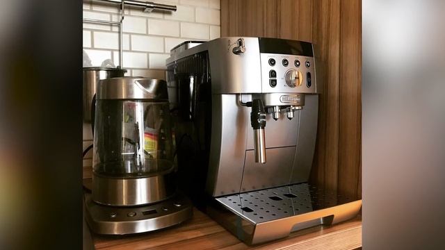 Кофемашина De'Longhi ECAM 250.31.SB смотреть онлайн