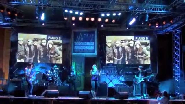 Whole lotta love - Piano B смотреть онлайн