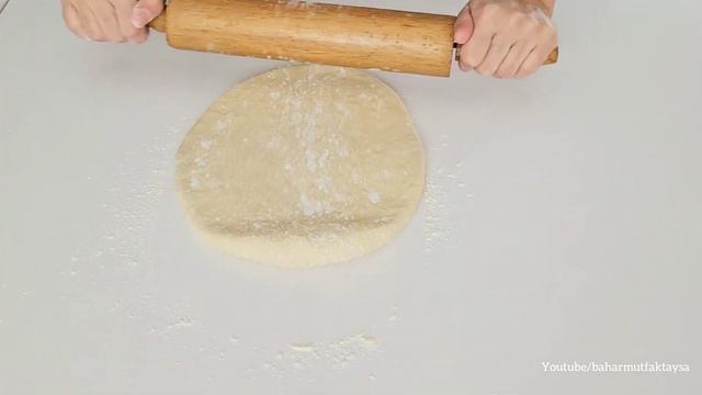 ASLA YAĞ ÇEKMEYEN PUF PUF KABARAN MAYASIZ PİŞİ TARİFİ💯DAHA KOLAY YOK✅️10 dakika hazır смотреть онлайн