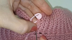 СВИТЕР резинкой ПОПЕРЕК / Окончание / Часть 5 Пришиваем рукава / Мастер-класс по вязанию крючком