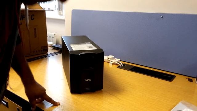 APC Smart-UPS C 1000/1500va Uninterruptible Power Supply UNBOXING