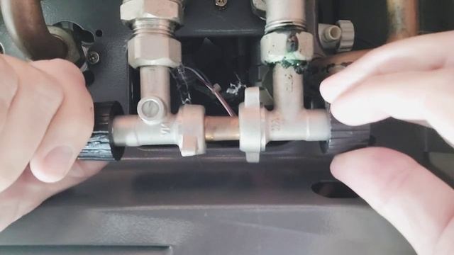 Baxi Combi Boiler - E119 Error Code - Low Pressure - Easy DIY Fix смотреть онлайн
