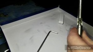 Регулировка окон, нижняя петля.