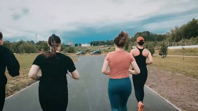 Спортивный клип для фитнес тренера Яна Свенская смотреть онлайн