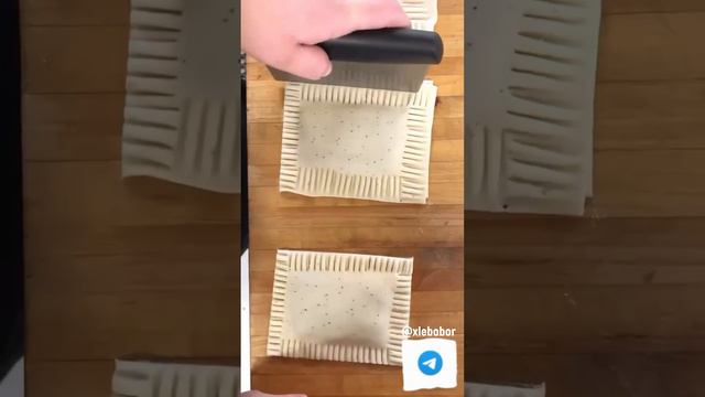 Шоколадные квадратики! #кондитер #пекарня #выпечка #кондитерскиеизделия смотреть онлайн