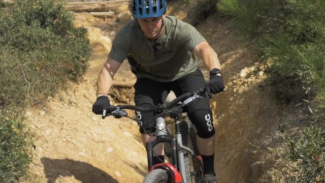 How To Ride A Hardtail Mountain Bike Fast | Essential Hardtail Skills
