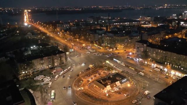 Площадь Старомостовая, Днепр. Как выглядит бывшая площадь Николая Островского с высоты смотреть онлайн