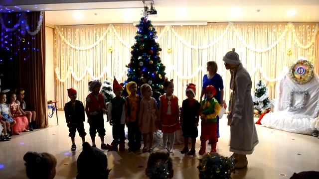 Детский новогодний утренник 2018 смотреть онлайн