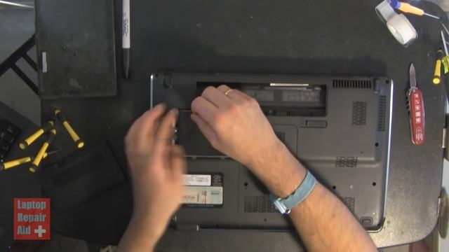 HP DV6 HOW TO REMOVE KEYBOARD смотреть онлайн