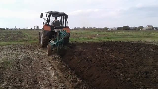 Самодельный оборотный плуг 3+1 смотреть онлайн