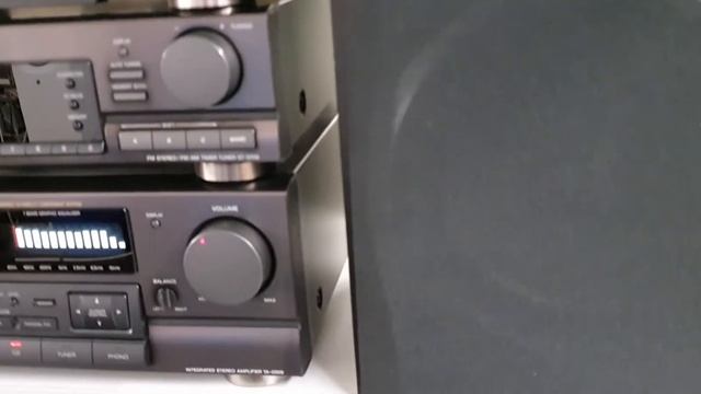 Приобрёр Музыкальный центр Sony LBT-D509CD!!! это просто шикордос!!! смотреть онлайн