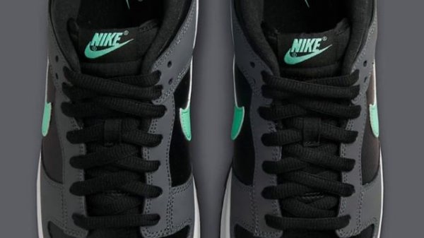 Nike Dunk Low Green Glow