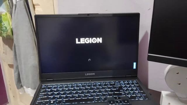 Lenovo Legion 5 (AMD) booting Windows 10 HSL v2004 (build 19041) - without fast startup смотреть онлайн