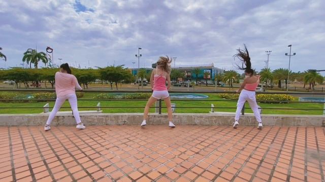 RAM PAM PAM - Natti Natasha and Becky G [Dance Video by Escuadra Estudio] смотреть онлайн