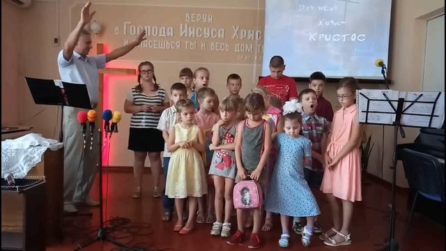 Поздравление наших первоклассниц смотреть онлайн