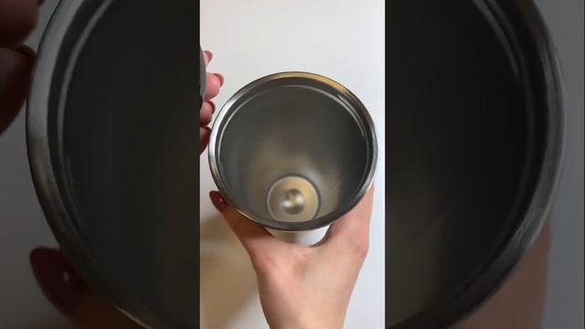 Подарок по акции «Живи со вкусом» Орифлэйм Oriflame термокружка Polaris Megapolis-500 смотреть онлайн
