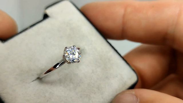 Кольцо белое золото 585 проба муассанит 0.80 кт смотреть онлайн